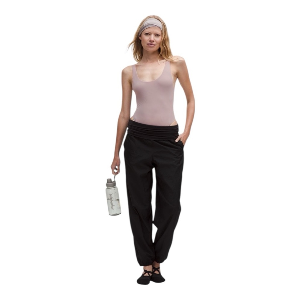 Lululemon Wundermost Nulu Mesh Scoop Back Thong Bodysuit Mauve Grey L / 10 NWT - Picture 3 of 6